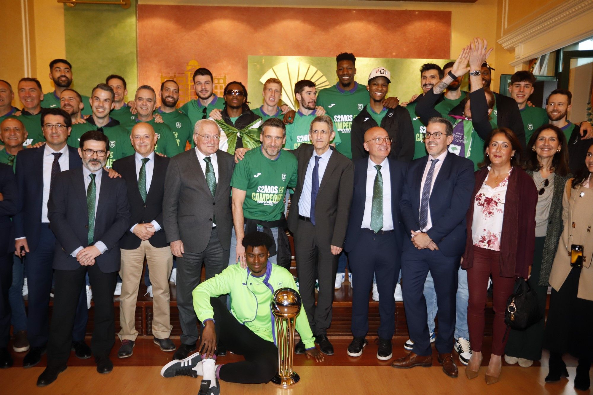 La fiesta del Unicaja, campeón de la Copa del Rey, por las calles de Málaga