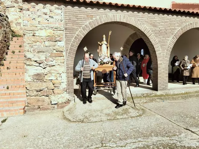 Así celebra Morales de Valverde su fiesta de San Blas