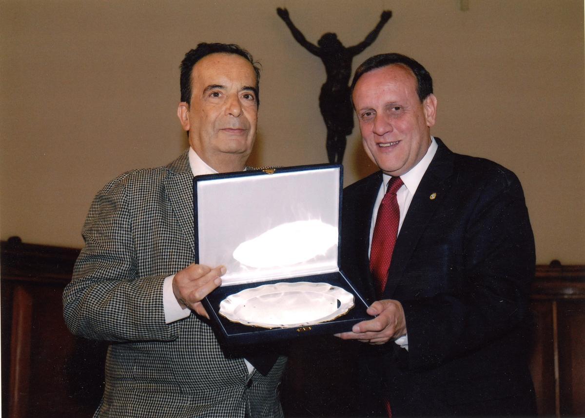 Manuel Corrada, a la izquierda, en una imagen de madurez.