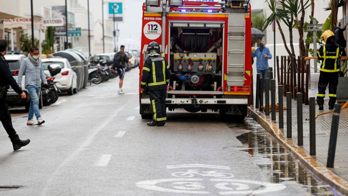 Bomberos de Ibiza en imagen de archivo.