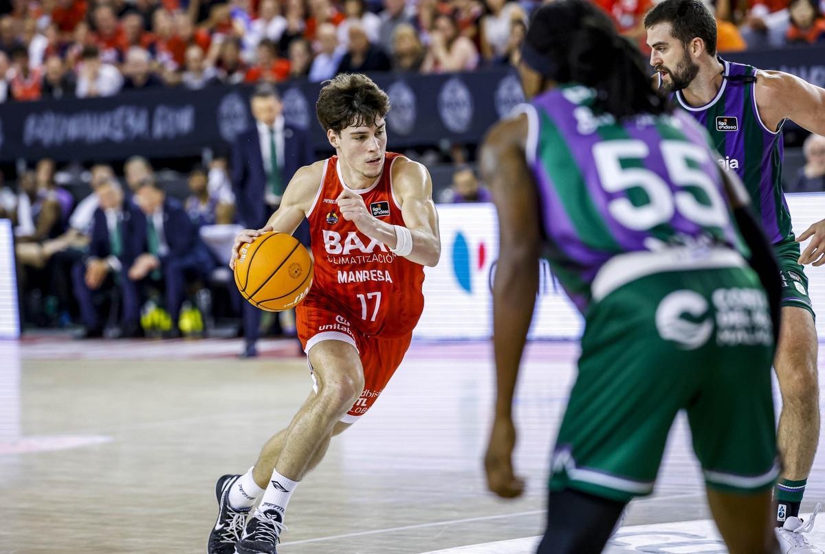Mario Saint-Supéry, durante el partido liguero entre el Baxi Manresa y el Unicaja.