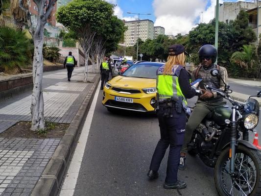 Coronavirus en Canarias: Los controles de confinamiento de la jornada en Las Palmas de Gran Canaria