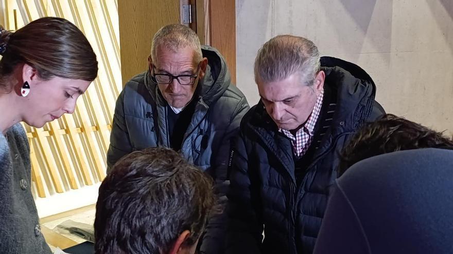 Las fiestas de la Pola, en riesgo, tras rechazarse la candidatura de César Díaz a menos de un mes para Güevos Pintos
