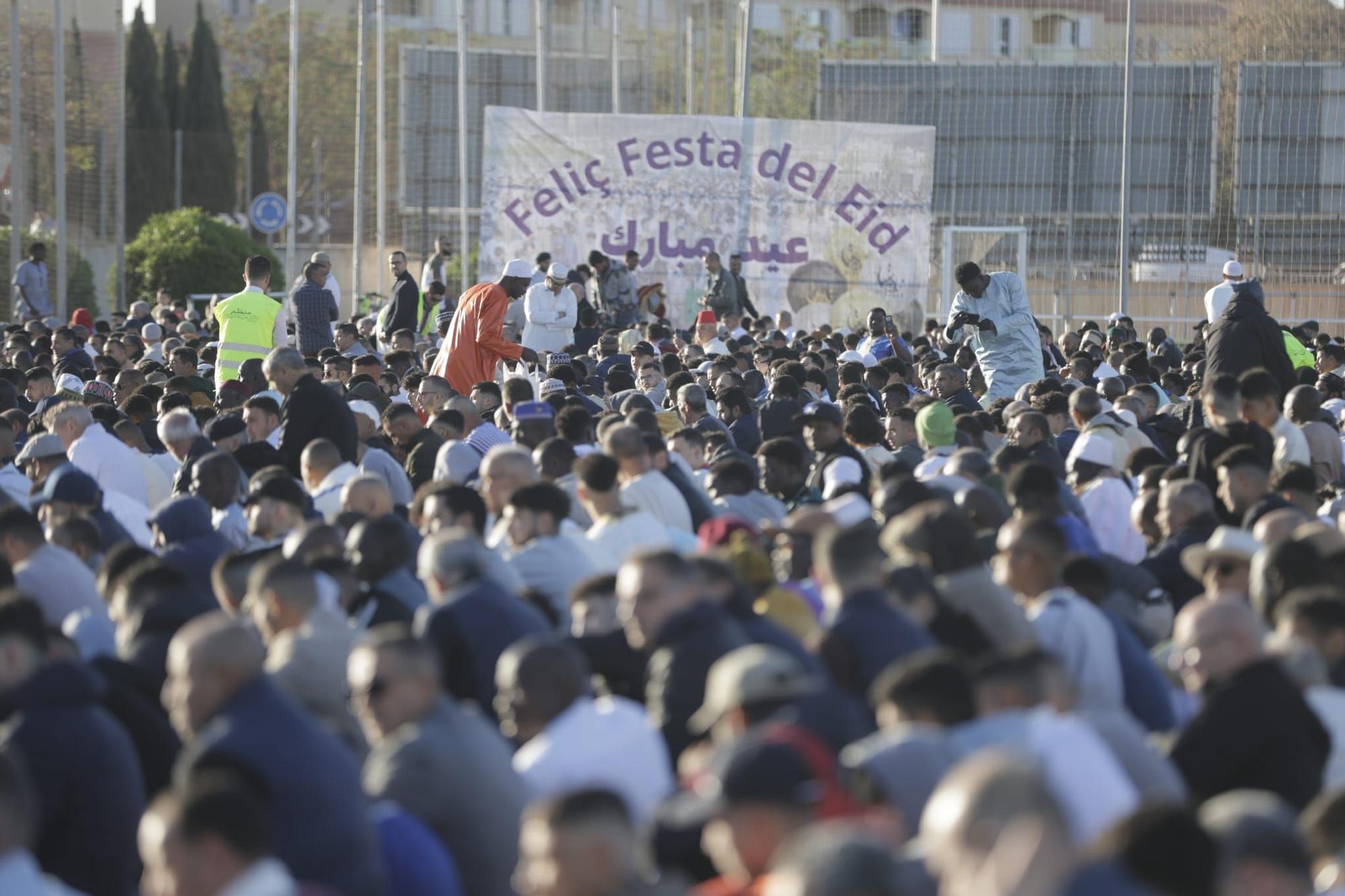 Los musulmanes de Palma celebran el final del Ramadán