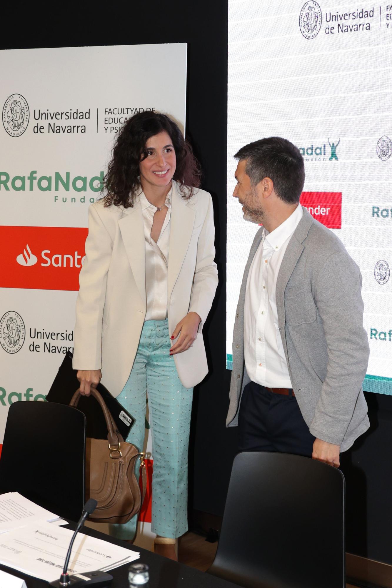 Las fotos de la reaparición en Madrid de Mery Perelló, esposa de Rafa Nadal, tras el fallecimiento de su padre