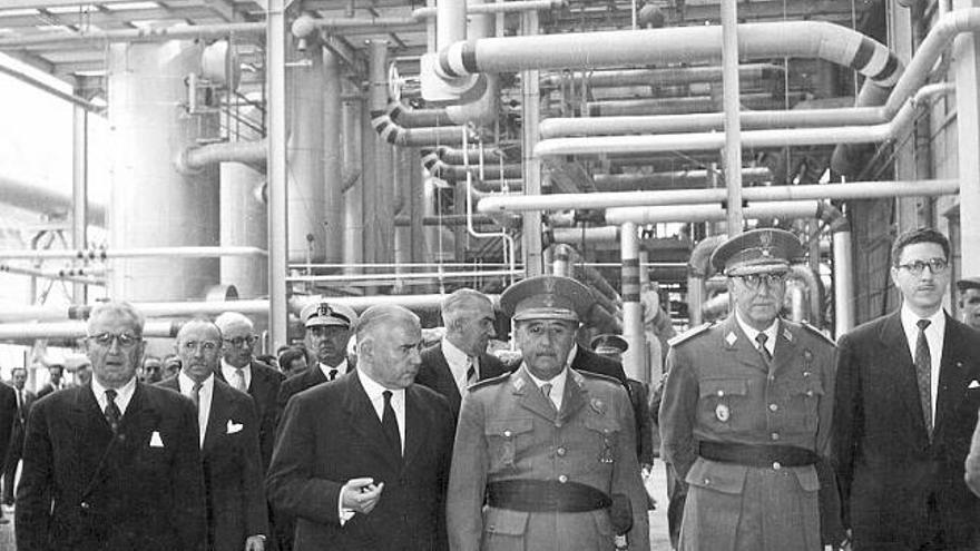 Franco, durante la inauguración de un alto horno de Ensidesa el 10 de agosto de 1966.