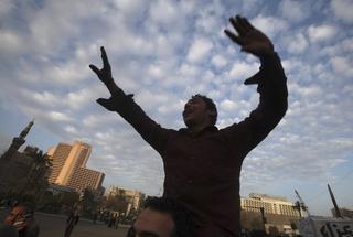 Más de un millón de egipcios exigen la dimisión de Mubarak en el centro de El Cairo