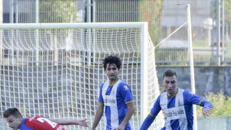 Marcos Blanco, en el anterior partido del Real Avilés.