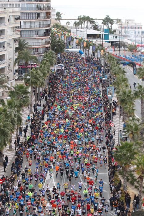 El africano Mutiso bate el récord de la Mitja Marató de Santa Pola