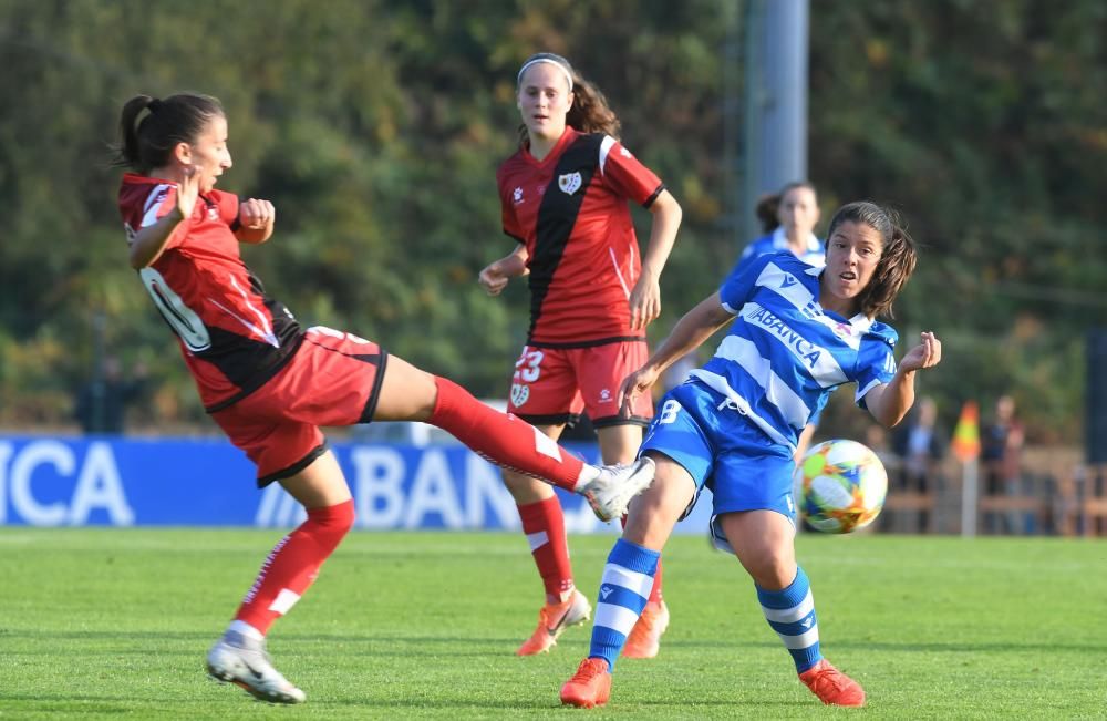 El equipo coruñés, superior, golpea tras el descanso con tantos de Peke, Gaby y Maya Solo el todopoderoso Barça, que hoy visita Huelva, puede igualar sus 13 puntos.