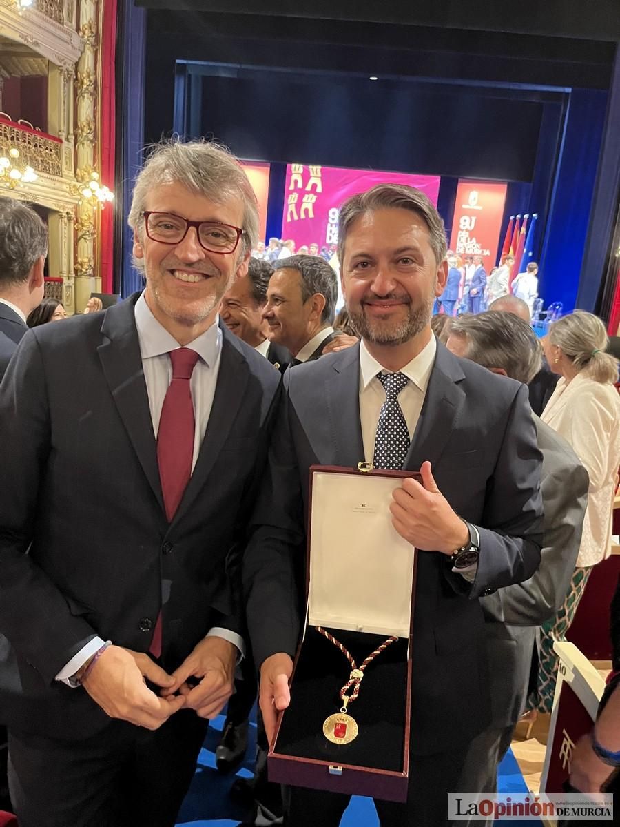 Así ha sido el acto institucional del Día de la Región de Murcia en el Teatro Romea