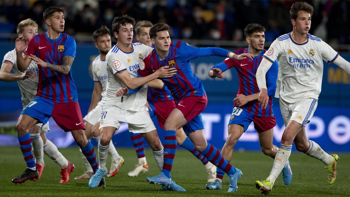 Barça B y Real Madrid Castilla no se medirán en el mismo grupo de la Primera RFEF