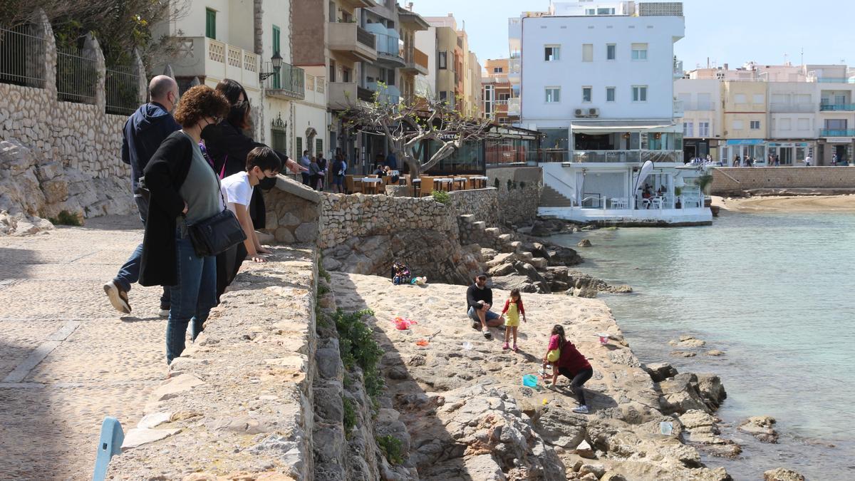 GALERÍA | Los destinos turísticos de Castellón reciben a los visitantes en Viernes Santo