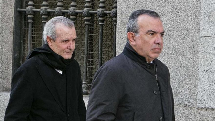 Daniel Gil y Roberto López Abad, en una de sus visitas a la Audiencia Nacional.