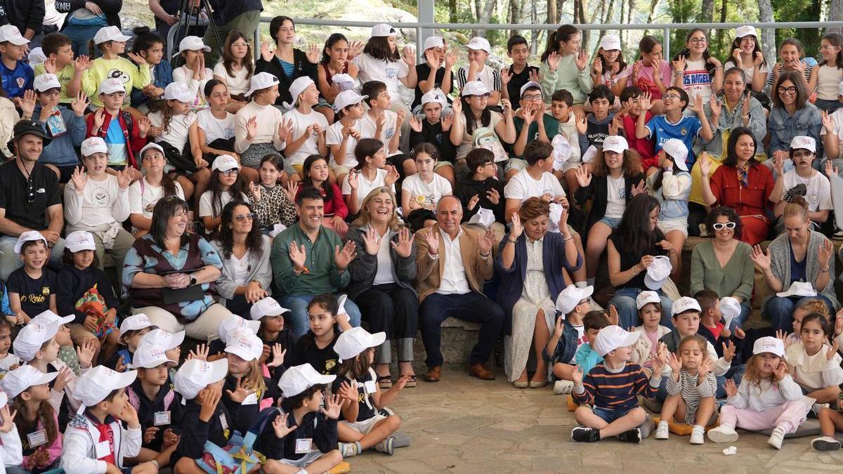 Un momento de la entrega de premios del certamen escolar de la Diputación de Pontevedra.