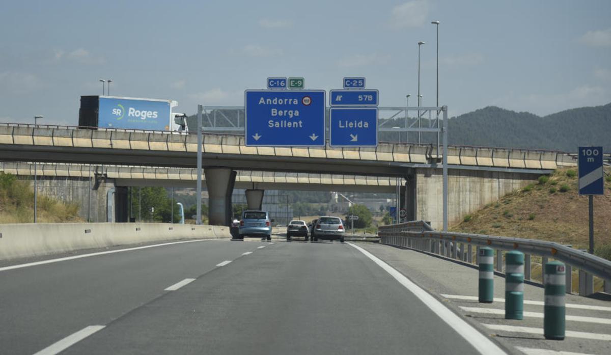 Enllaç de la C-16 i la C-25.