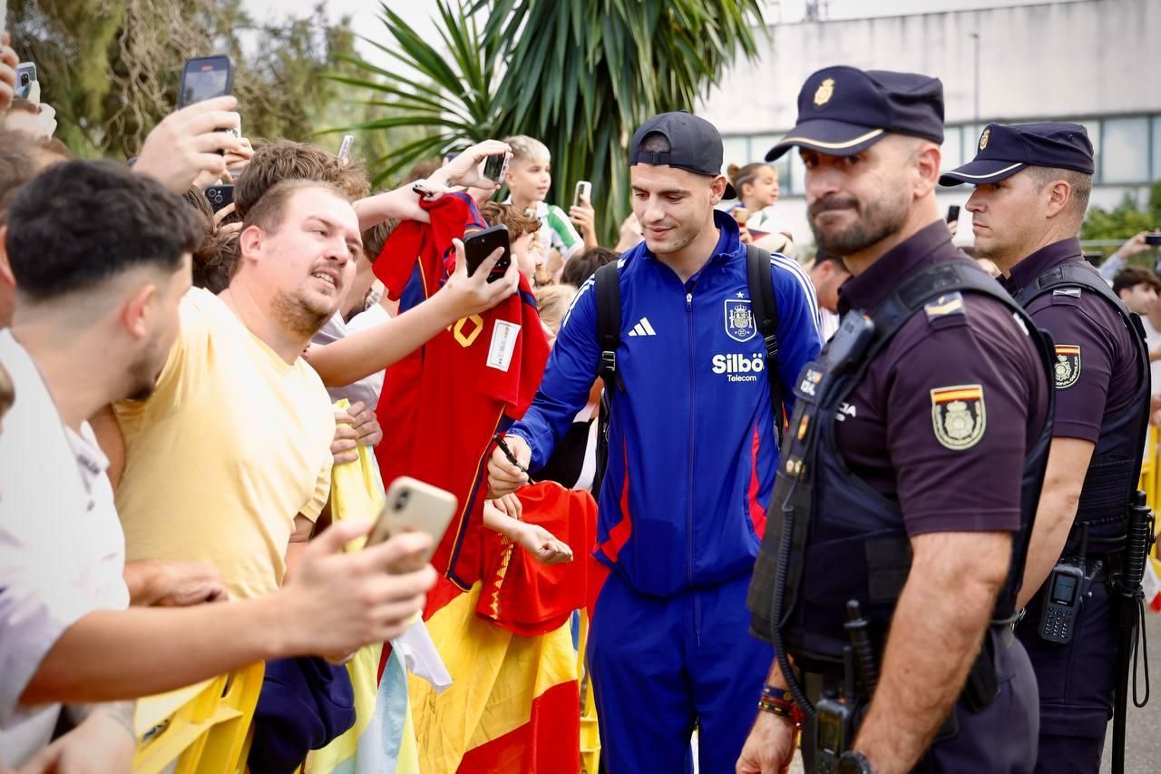 La selección española en Córdoba: la afición se vuelca con los jugadores