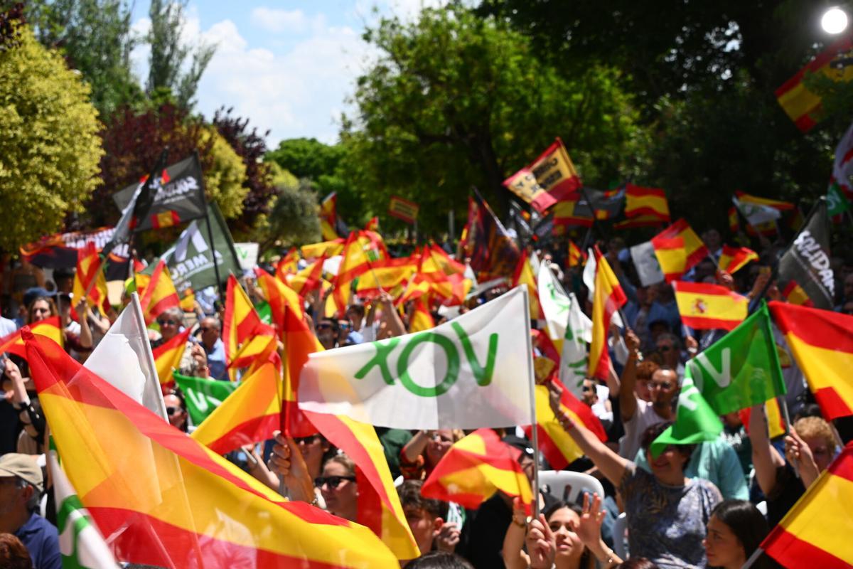 Acto público de VOX en Jaén durante el 1 de mayo de 2026.