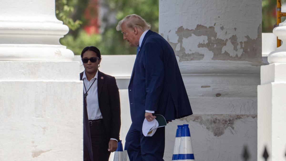TRUMP AIR FORCE ONE | Trump presenta el nuevo y lujoso Air Force One regalado por Catar