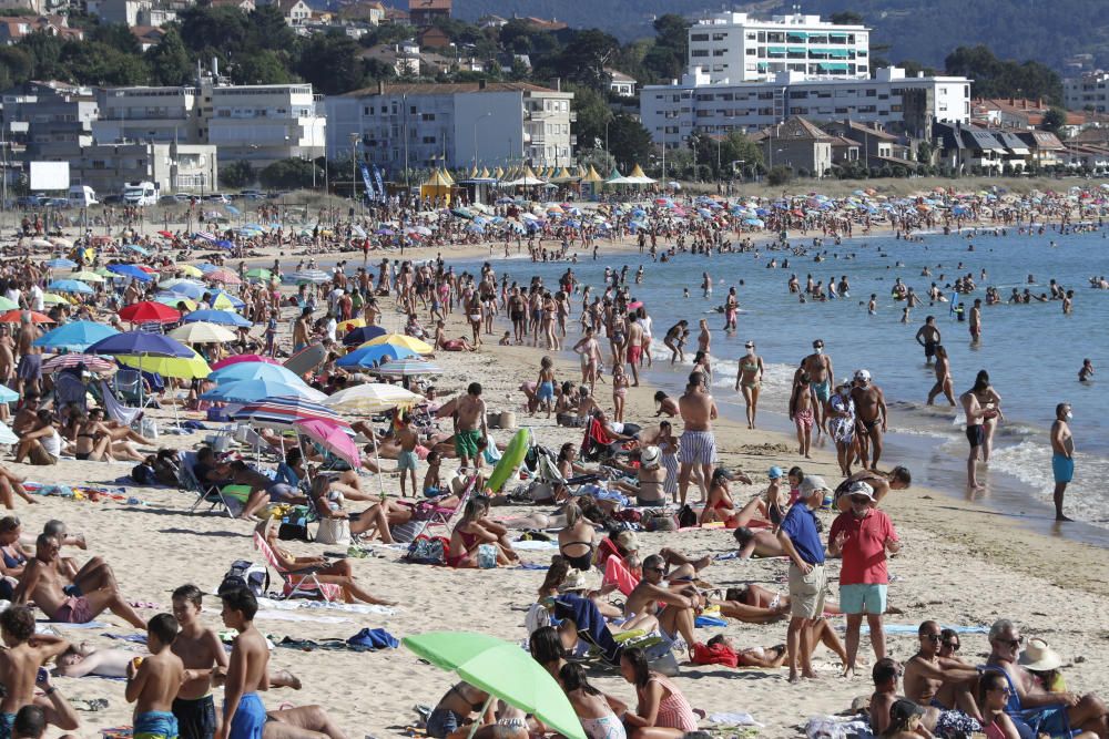 Las playas de Nigrán y Baiona soportan estos días una gran afluencia