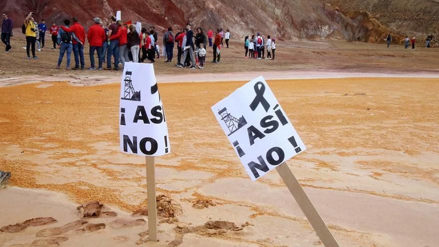 Los vecinos de Mazarrón se manifestaron el domingo para que no se toque el patrimonio minero.