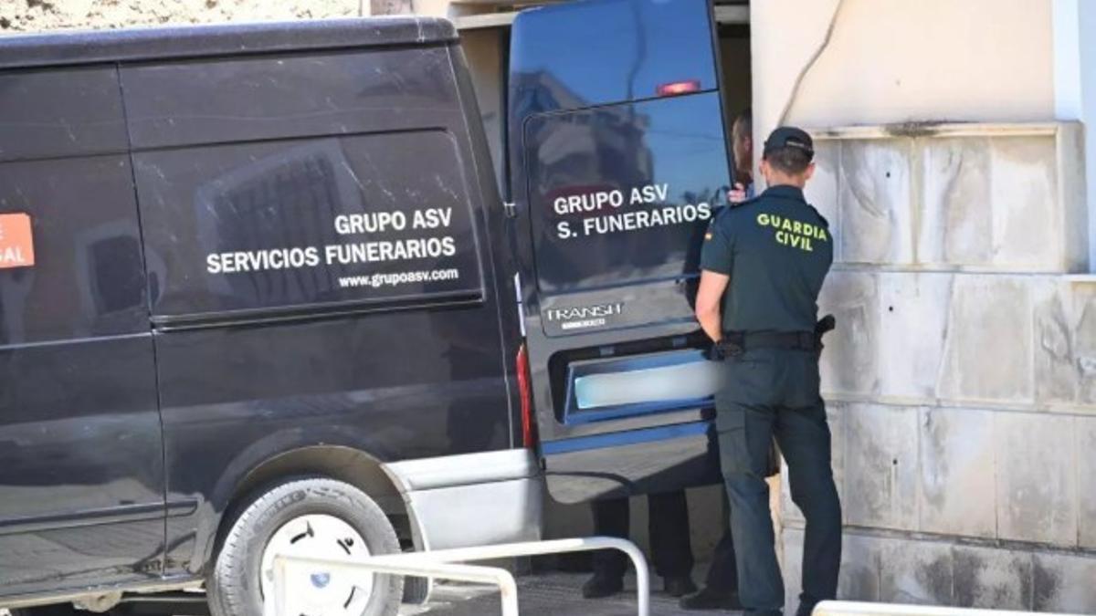La entrada del cuartel el día que se descubrieron los hechos
