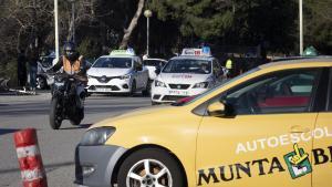 Alumnos de autoescuela en Montjuíc