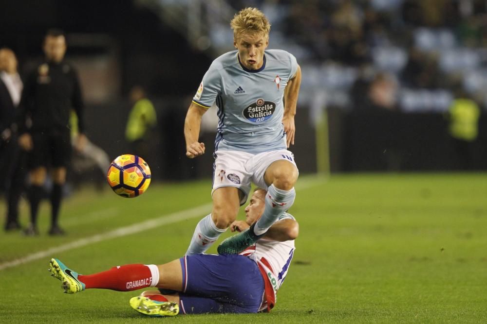 Las mejores fotos del encuentro en Balaídos entre el equipo de Eduardo Berizzo y el de Lucas Alcaraz