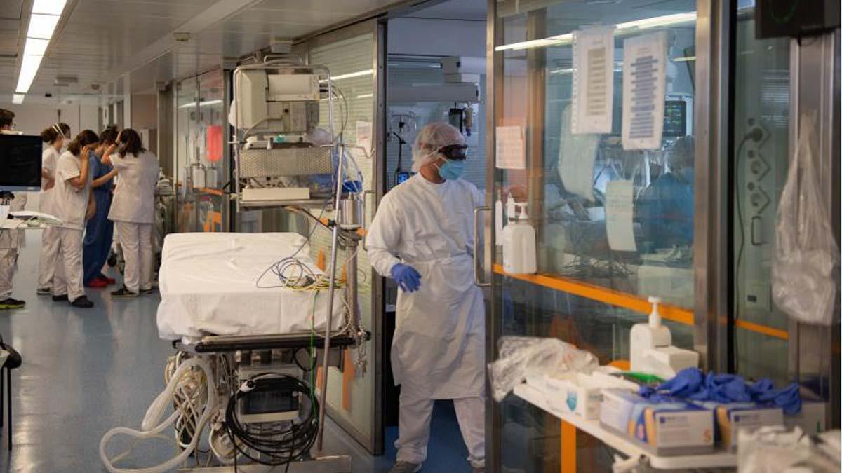 Área de cuidados intensivos para pacientes con covid del Hospítal Clínic de Barcelona