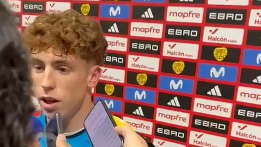 Víctor muñoz reacciona a su debut con España