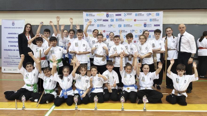 Un oro, cuatro platas y el billete al Ibérico de Tui para el Kung-Fu Zen