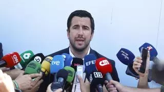 Riquelme: "Hemos parado la venta del club"