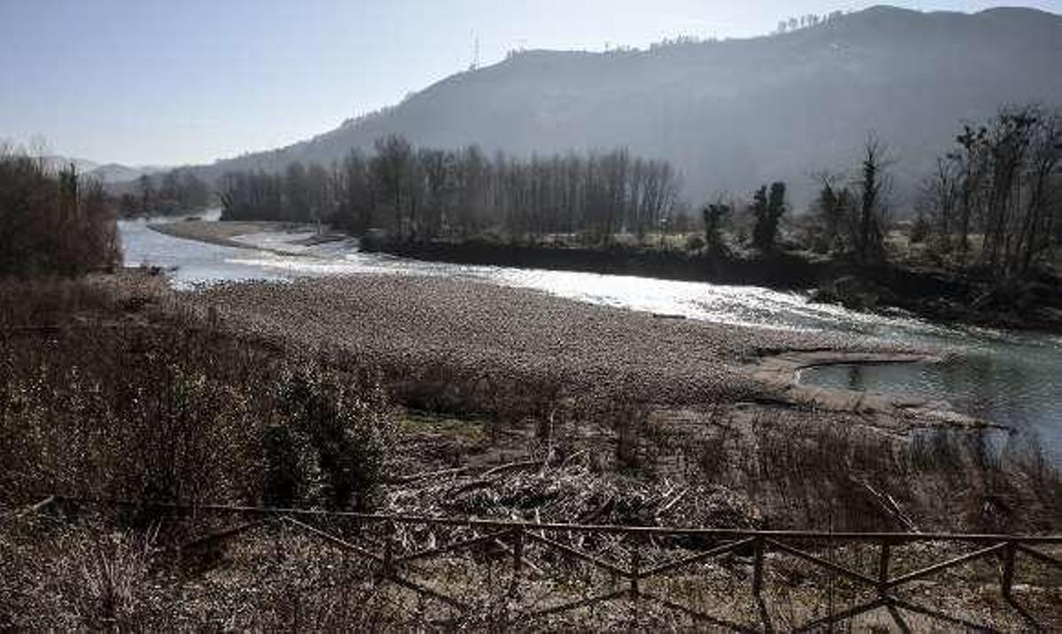 La Confederación prepara un plan para evitar "al máximo" las riadas en Ribera de Arriba