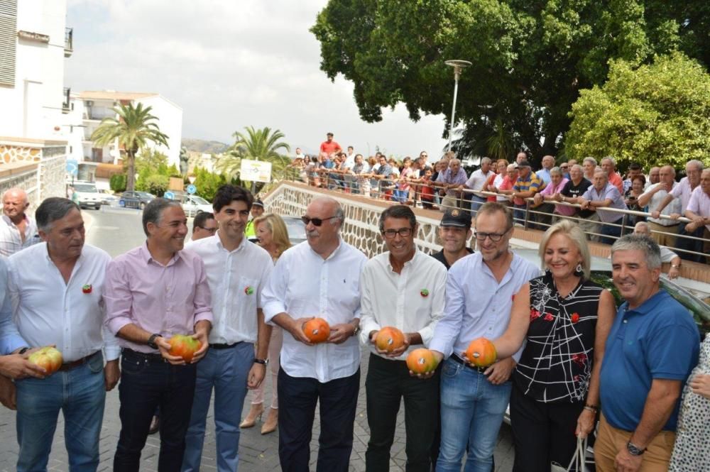 El mejor tomate 'huevo de toro' alcanza los 2.700 euros