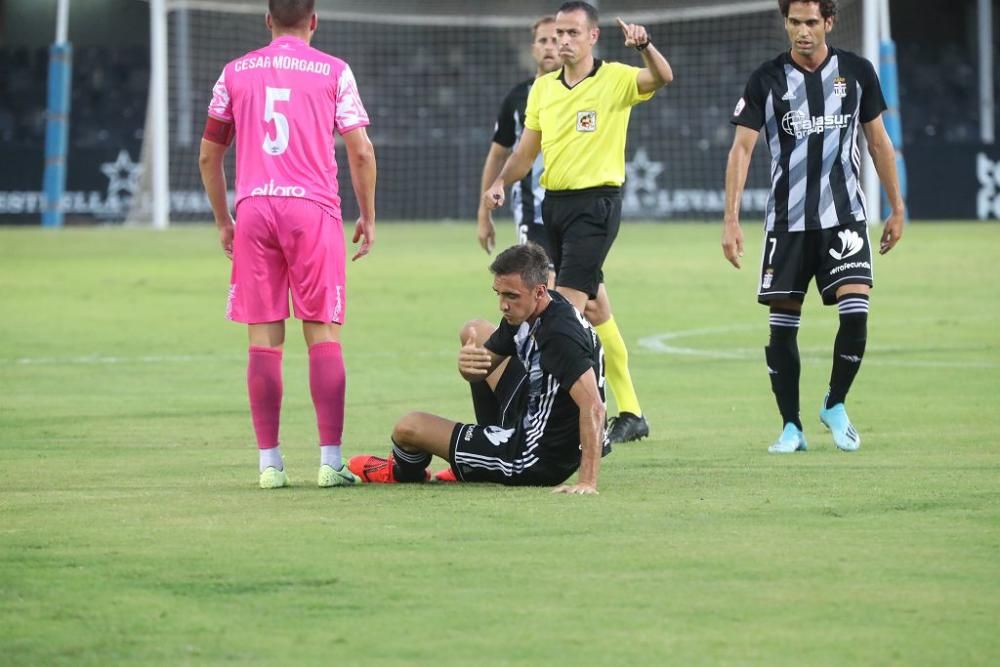 El FC Cartagena da por bueno el empate