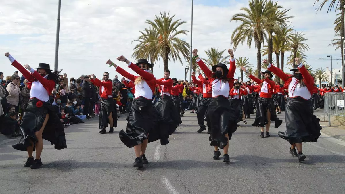 El Carnaval omple la comarca dos anys després de l'aturada