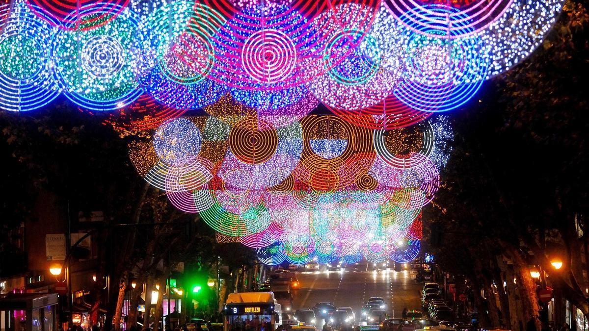 Ejemplo de iluminación navideña, en la ciudad de Madrid