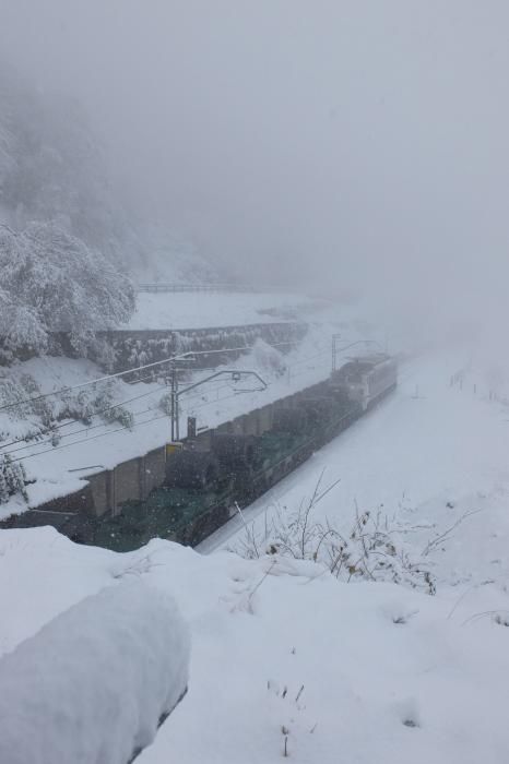 Nieve en el puerto de Pajares