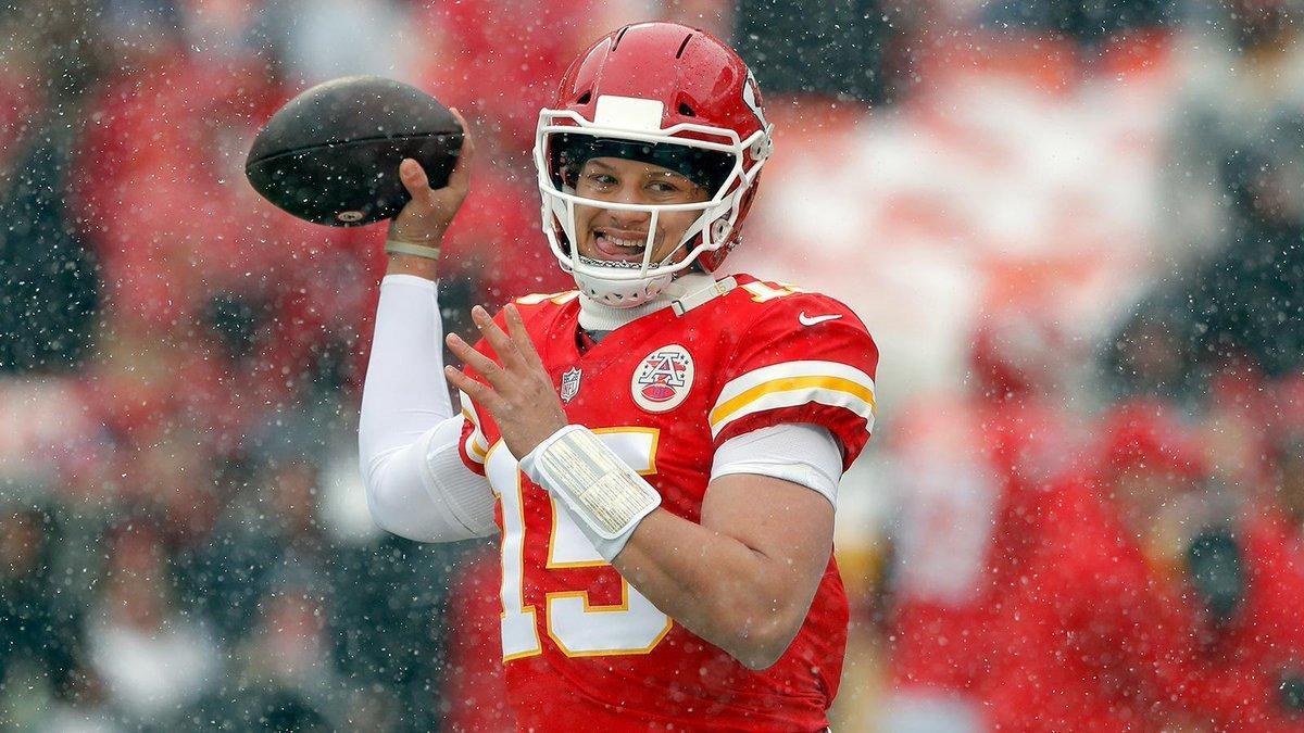 Patrick Mahomes es uno de los candidatos para ganar el MVP