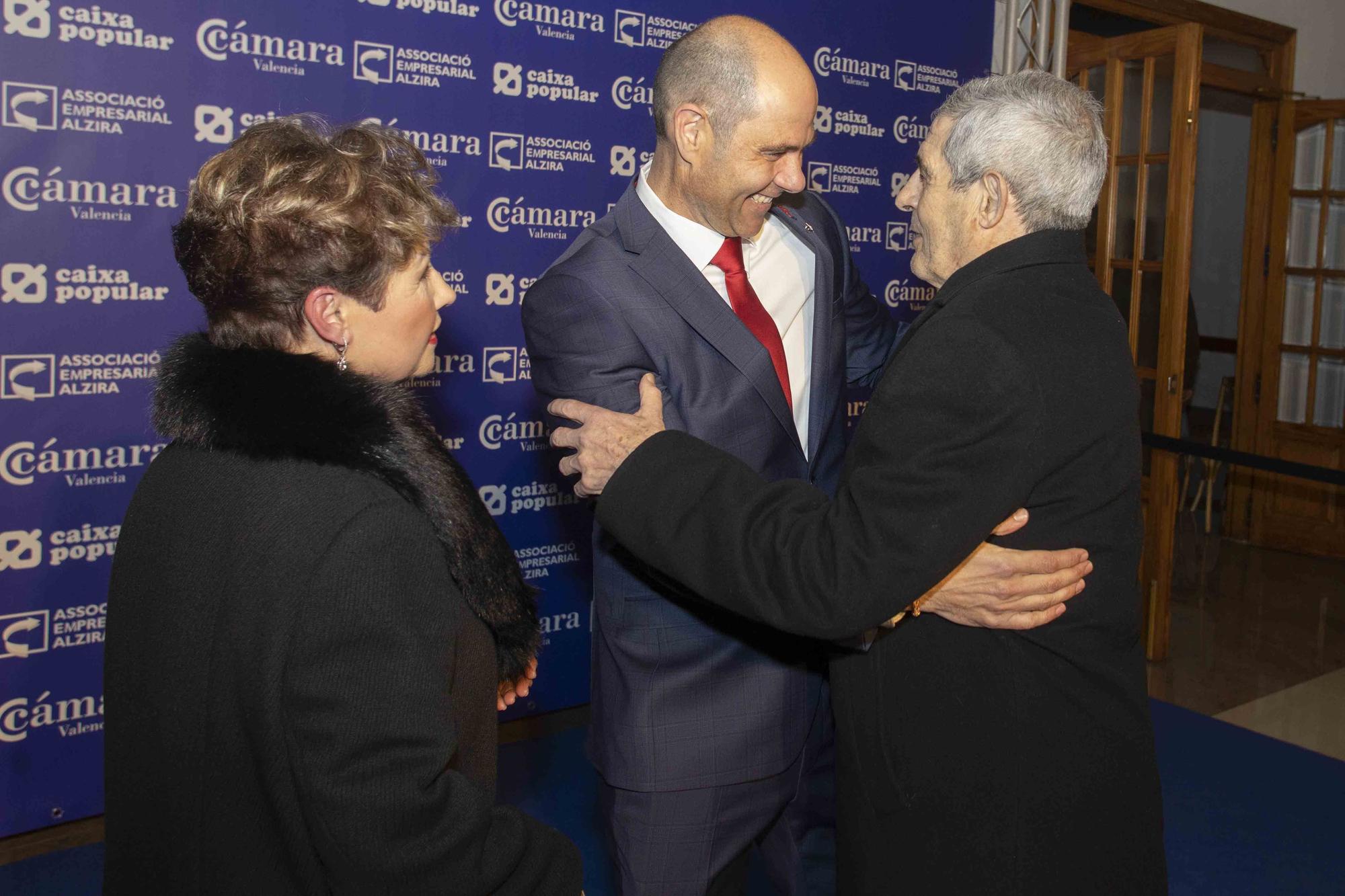 Las mejores imágenes de la Gala de la Economía de Alzira