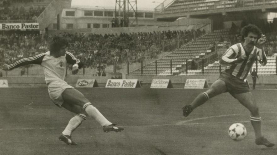 Castellón-Real Murcia | Paco Botella: más de 100 partidos de albinegro y más de 2.000 elepés de Elvis