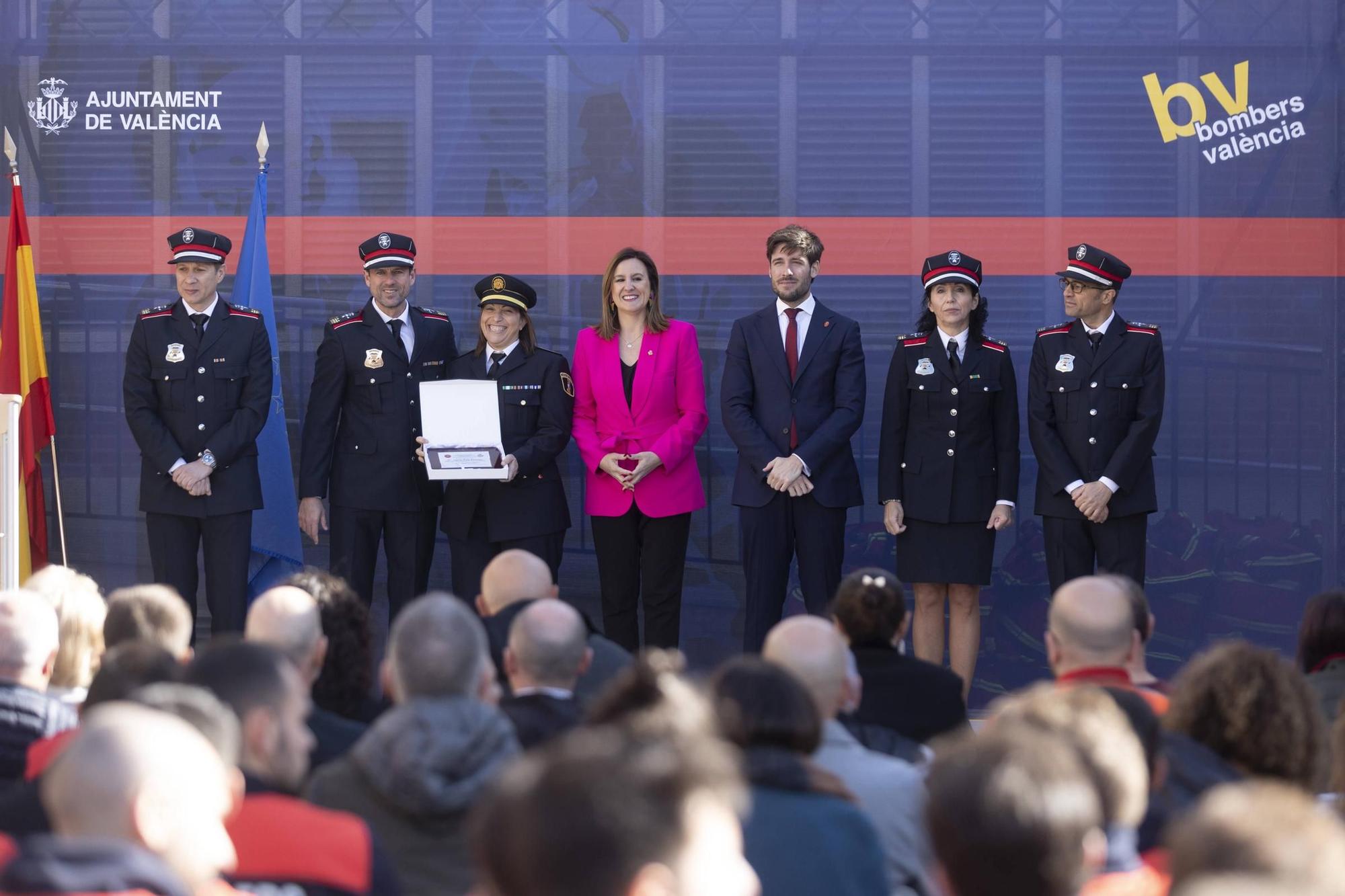 Acto con motivo de la festividad del Cuerpo de Bomberos de València