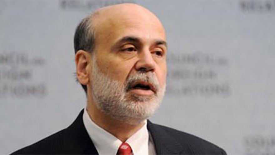 Bernanke dice que ha pasado el peligro de una depresión en EEUU