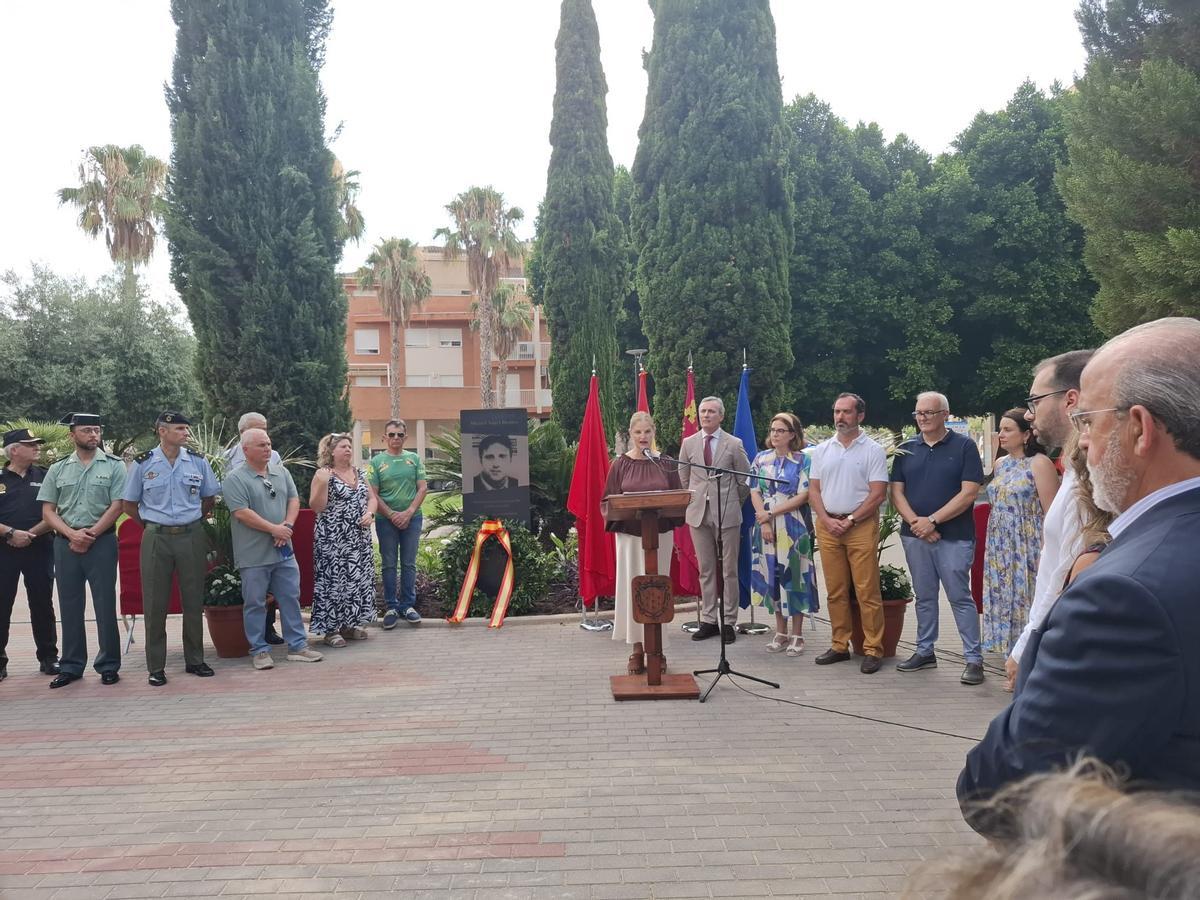 Homenaje de Alcantarilla a Miguel Ángel Blanco en la plaza que lleva su nombre por el 29 aniversario de su asesinato