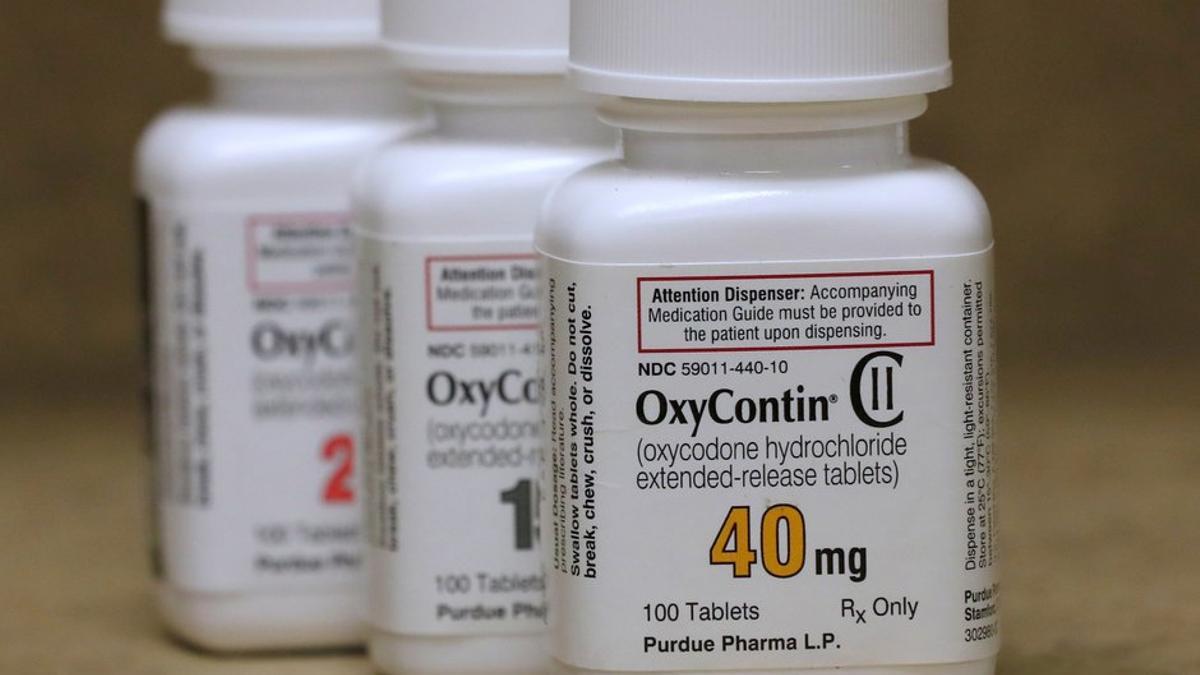 Envases de OxyContin, el analgésico altamente adictivo fabricado por Purdue.