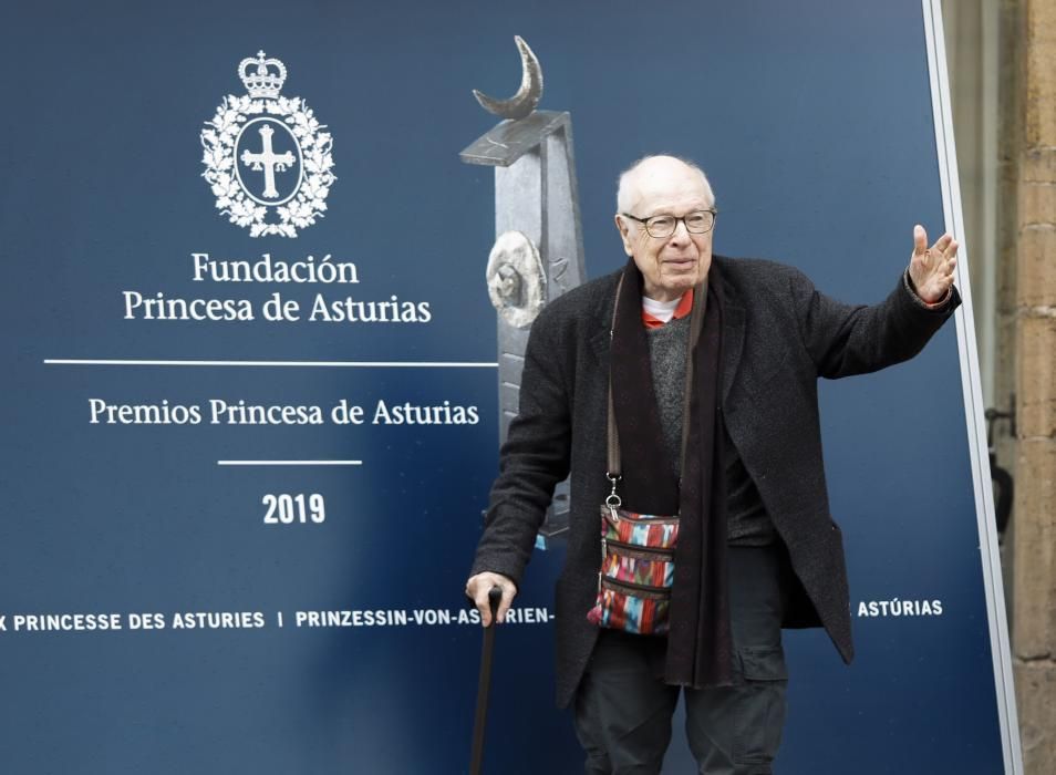 Llegada de Peter Brook, premio "Princesa" de las Artes