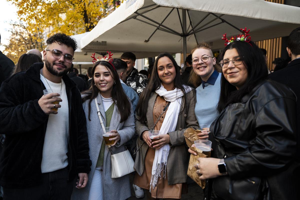 Fotogalería | Búscate en las cañas de Nochebuena de Cáceres
