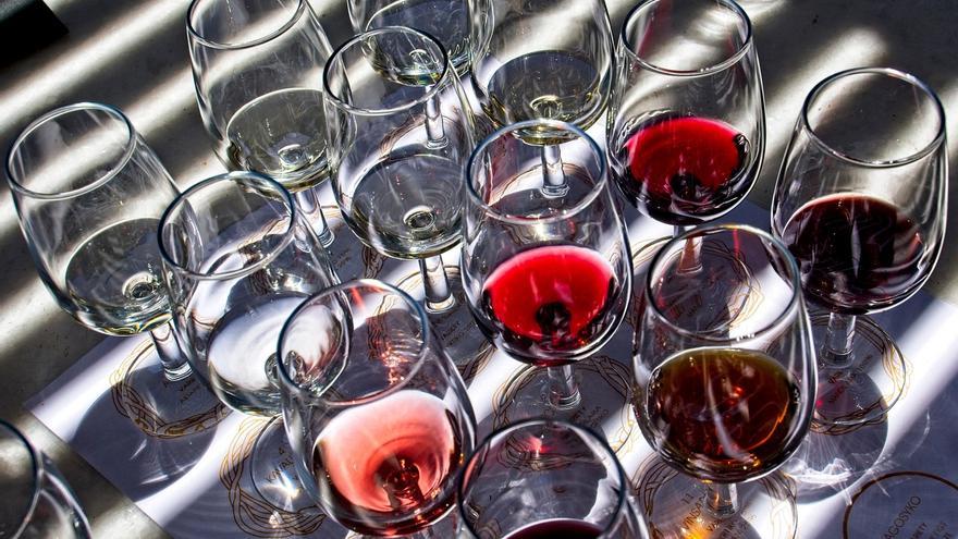Zaragoza celebra una cata de vinos en &#039;La Despensica&#039; de la mano del sumiller Balbino Lacosta