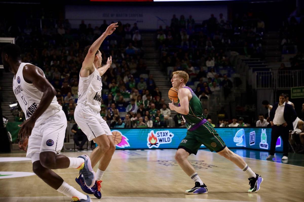 Imágenes del partido de la BCL entre el Unicaja y el Würzburg