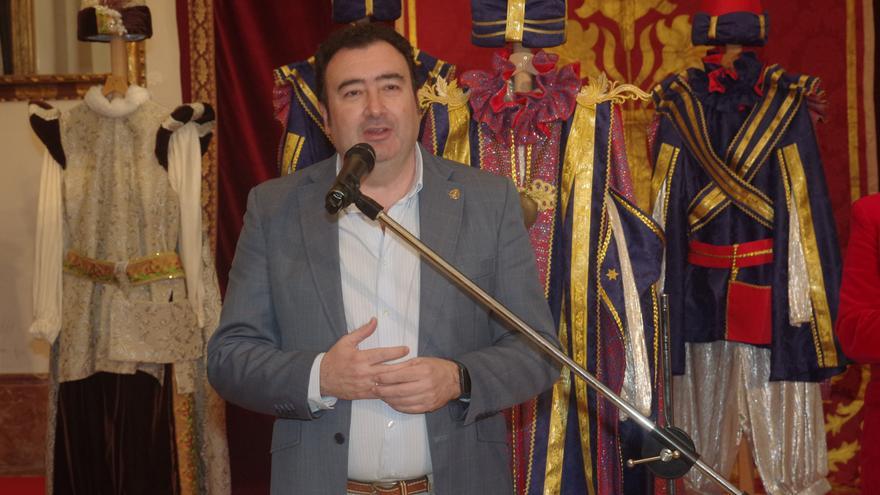 La Cena distingue con su Medalla de Oro a Rafael López Taza, el arquitecto de su historia más reciente